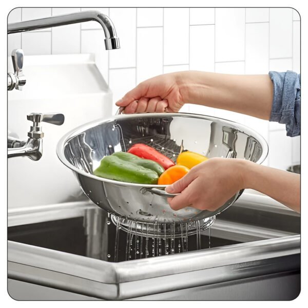 Stainless Steel Colander with Base and Handles 8 Qt - Image 5